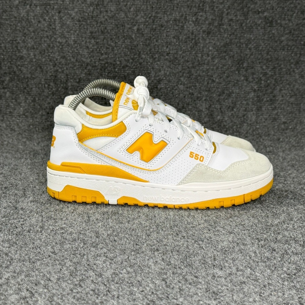 New Balance 550 Sneakers Men 6.5 Sea Salt Varsity Gold Athletic Retro Skate Shoe